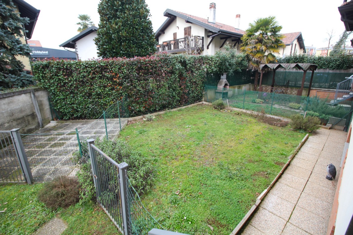 Foto 9 di 29 - Villa a schiera in vendita a Legnano