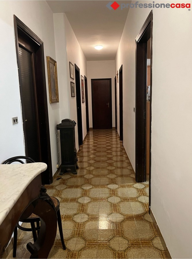 Foto 3 di 12 - Appartamento in vendita a Grottaglie