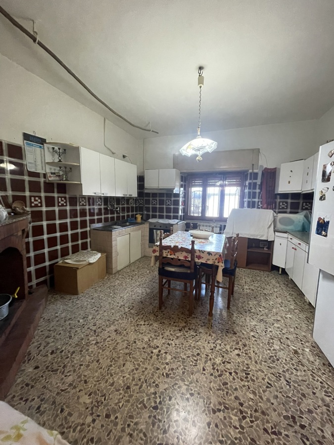 Foto 1 di 32 - Appartamento in vendita a Sessa Aurunca