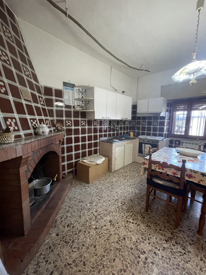 Foto 2 di 32 - Appartamento in vendita a Sessa Aurunca