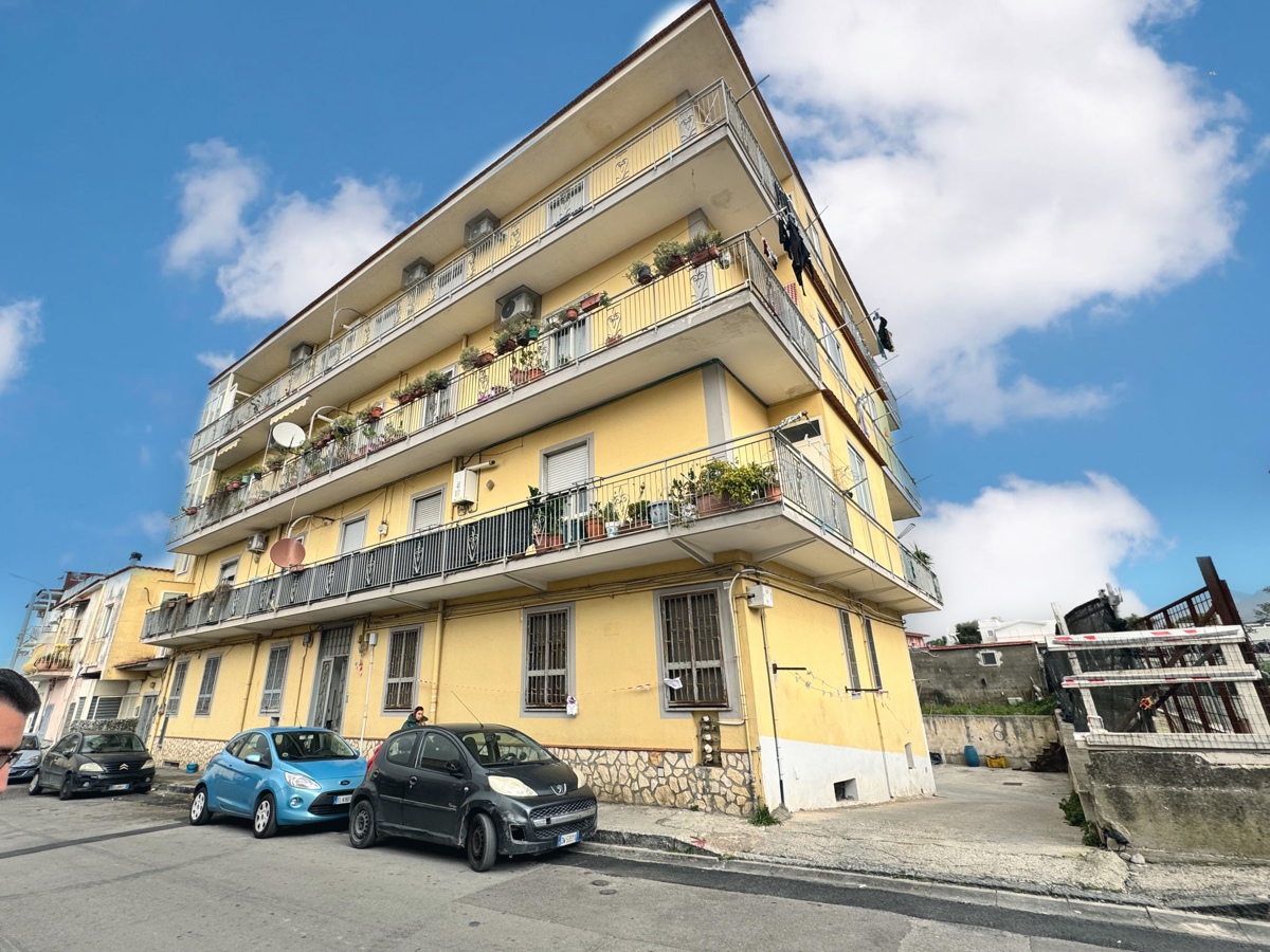 Foto 1 di 17 - Appartamento in vendita a Santa Maria la Carit