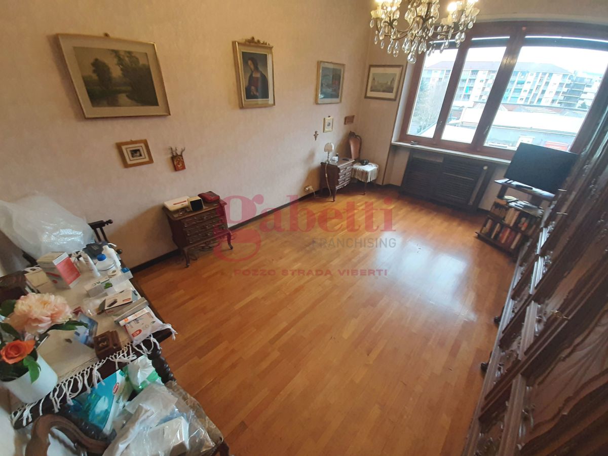 Foto 14 di 24 - Appartamento in vendita a Torino