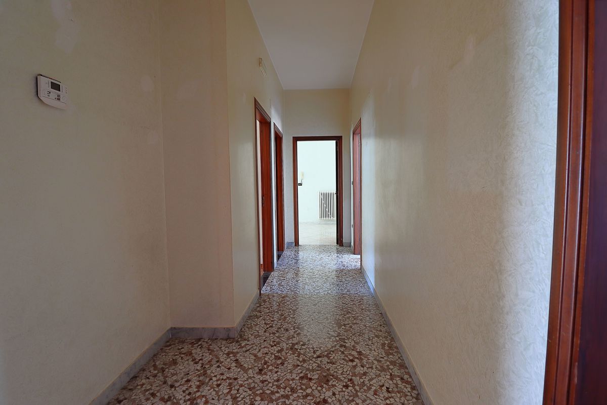 Foto 22 di 40 - Appartamento in vendita a Bari