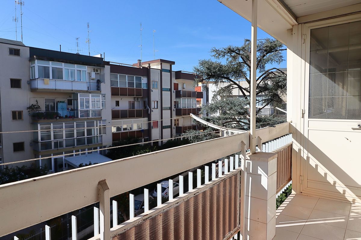 Foto 16 di 40 - Appartamento in vendita a Bari