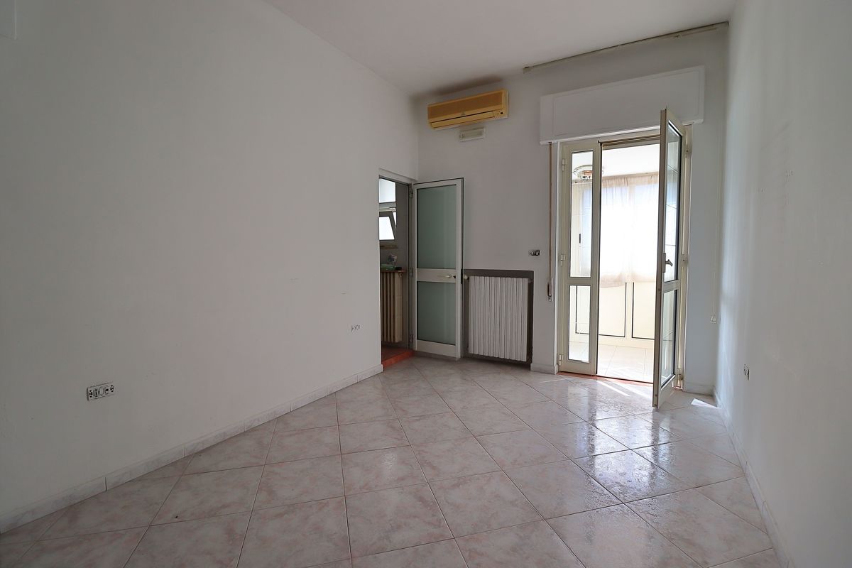 Foto 28 di 40 - Appartamento in vendita a Bari