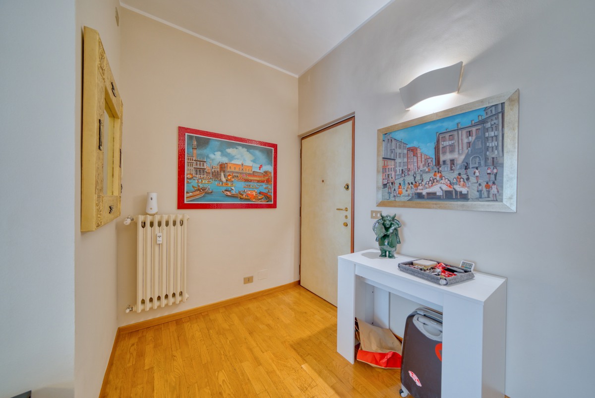 Foto 4 di 27 - Appartamento in vendita a Torino