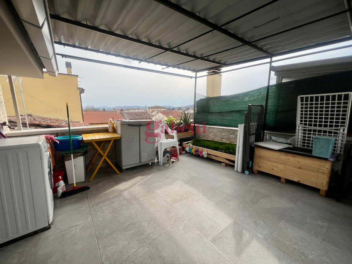 Foto 30 di 36 - Appartamento in vendita a Poggio A Caiano