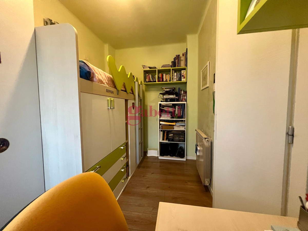 Foto 10 di 36 - Appartamento in vendita a Poggio A Caiano