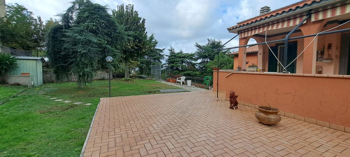 Foto 5 di 9 - Villa a schiera in vendita a Marino