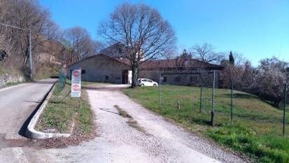 Foto 1 di 46 - Villa in vendita a Creazzo