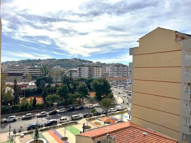Foto 14 di 15 - Appartamento in vendita a Pescara