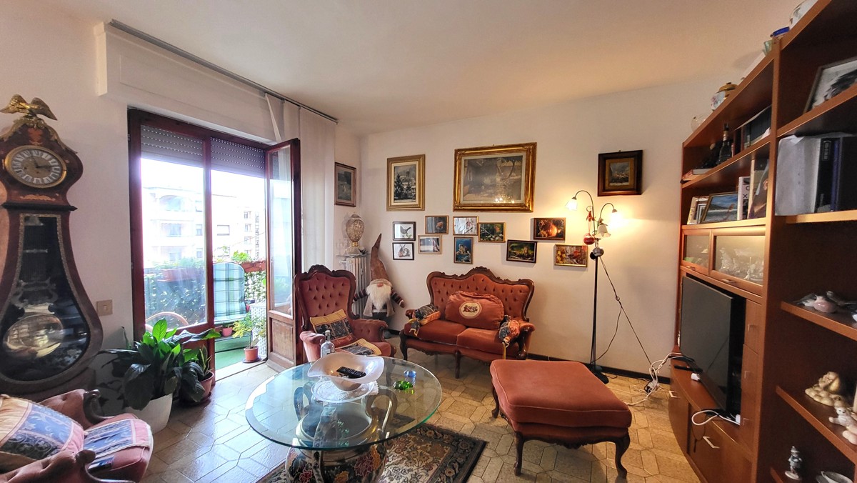 Foto 3 di 28 - Appartamento in vendita a Cecina