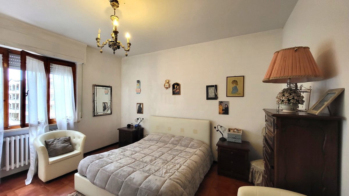 Foto 14 di 28 - Appartamento in vendita a Cecina