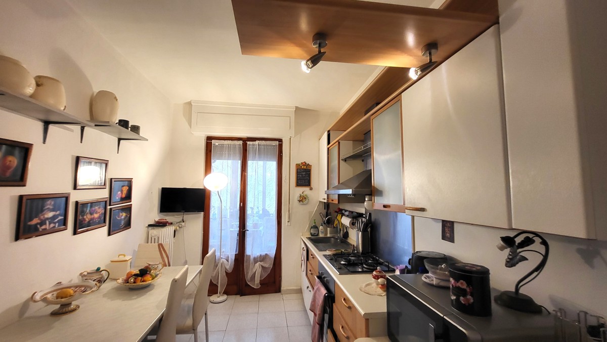 Foto 11 di 28 - Appartamento in vendita a Cecina
