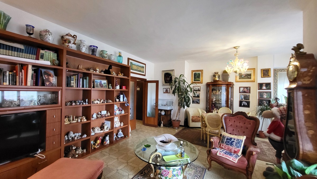 Foto 8 di 28 - Appartamento in vendita a Cecina