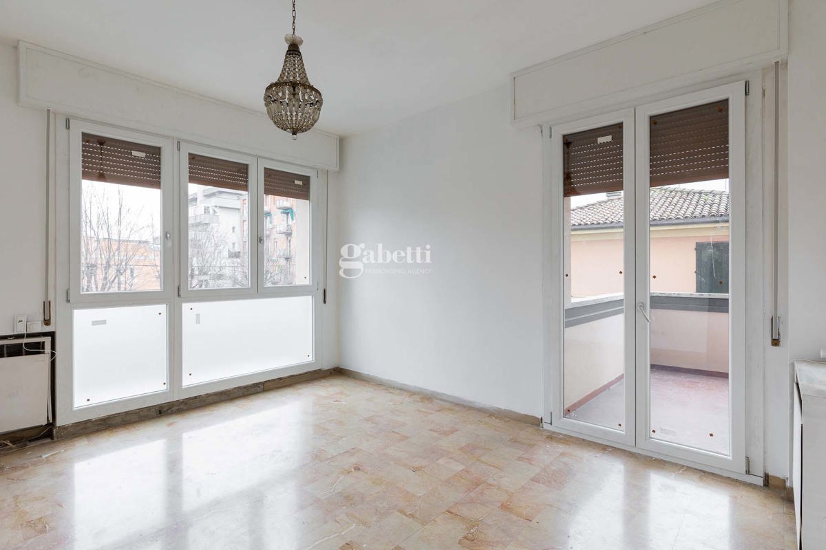 Foto 6 di 28 - Appartamento in vendita a Bologna