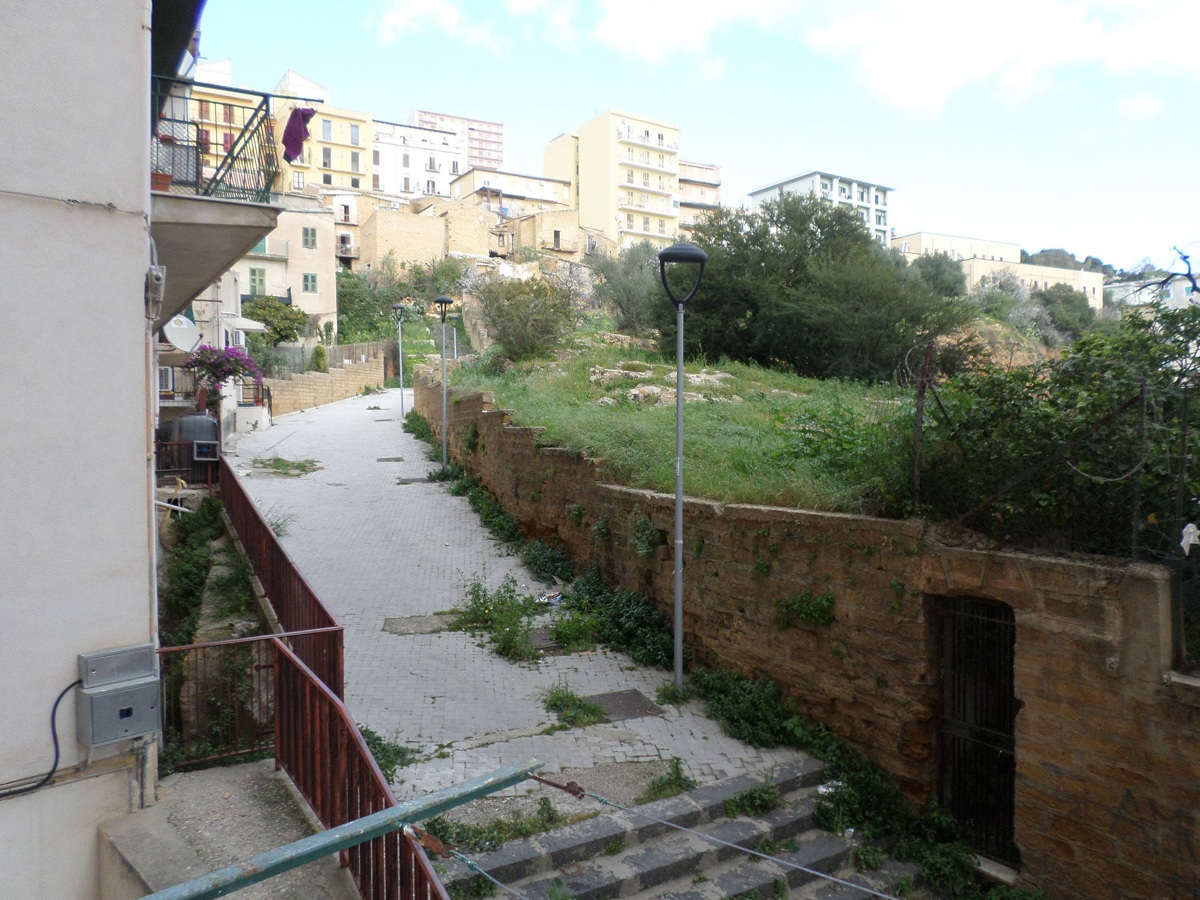 Foto 12 di 16 - Appartamento in vendita a Agrigento