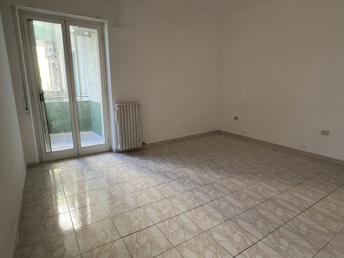 Foto 10 di 17 - Appartamento in vendita a Taranto