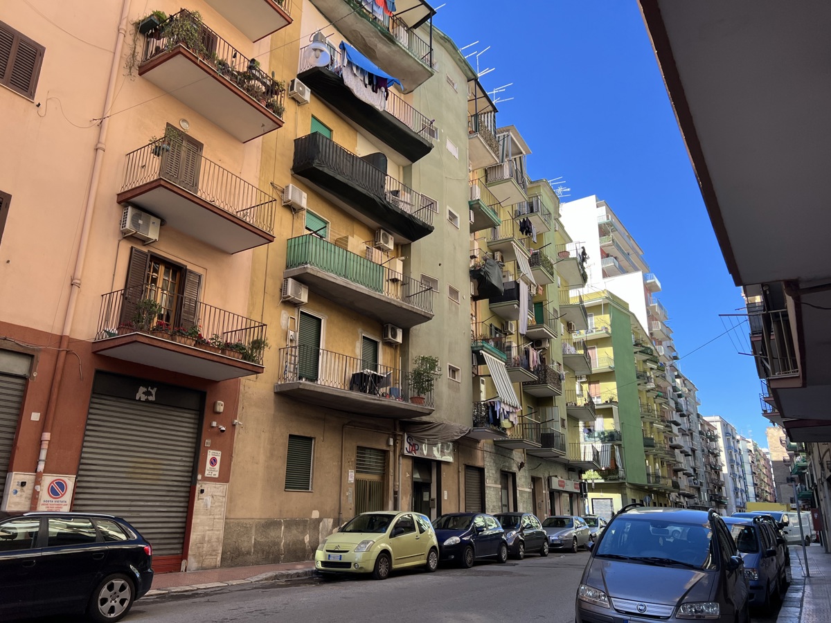 Foto 1 di 17 - Appartamento in vendita a Taranto