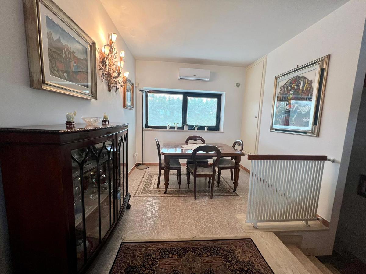 Foto 12 di 51 - Villa a schiera in vendita a Bari