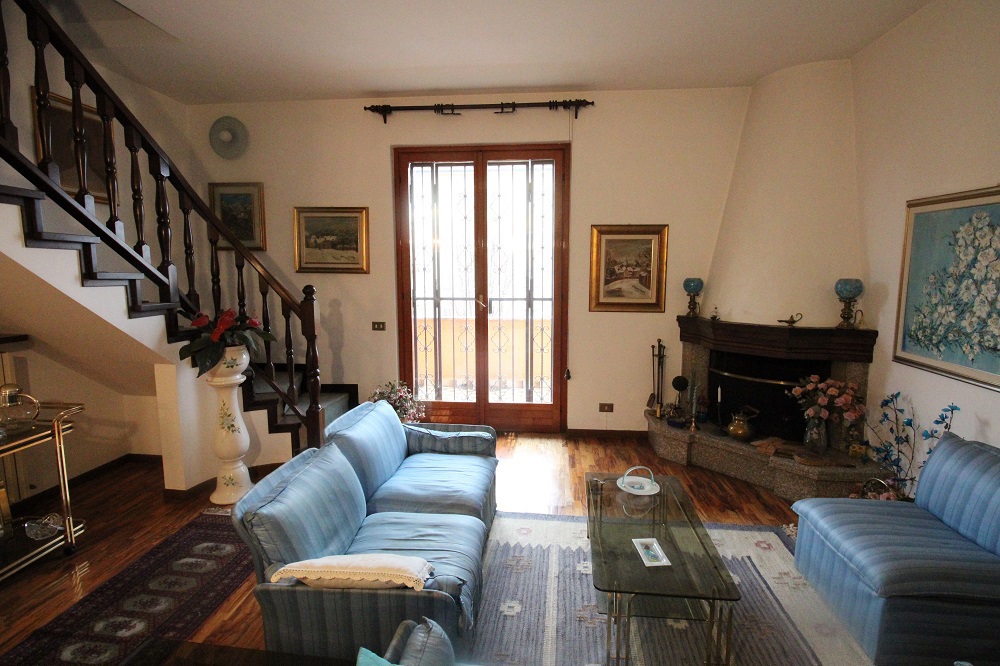 Foto 15 di 49 - Appartamento in vendita a Vaprio d'Adda
