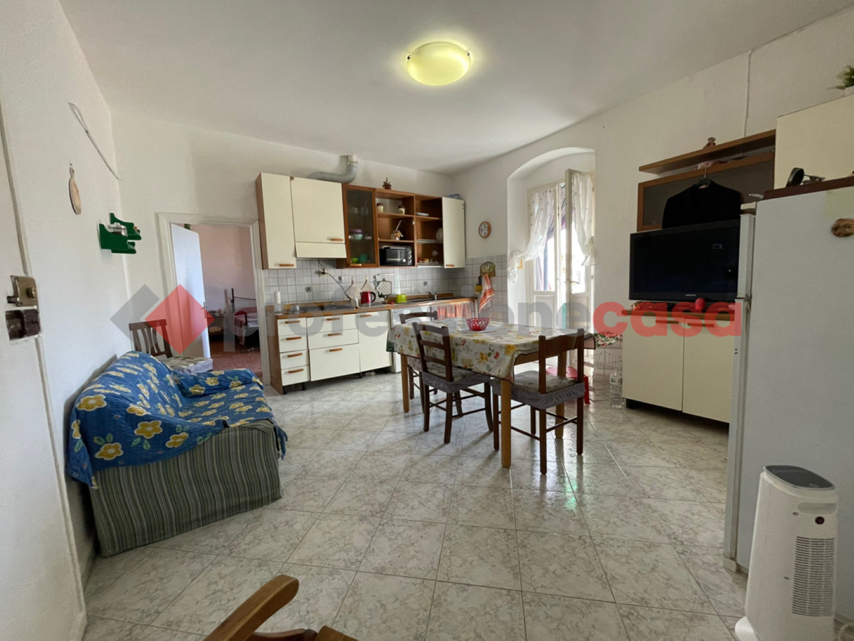 Foto 6 di 19 - Appartamento in vendita a Livorno