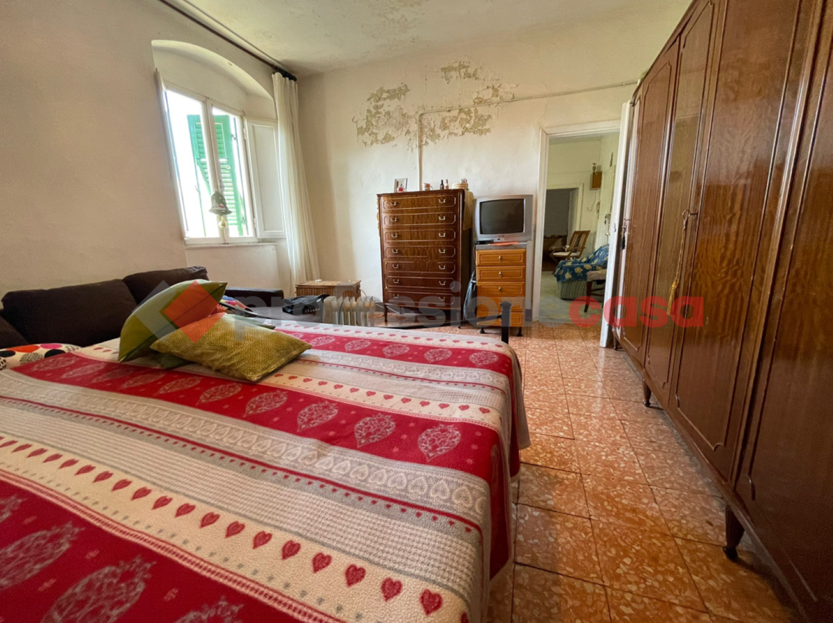 Foto 15 di 19 - Appartamento in vendita a Livorno