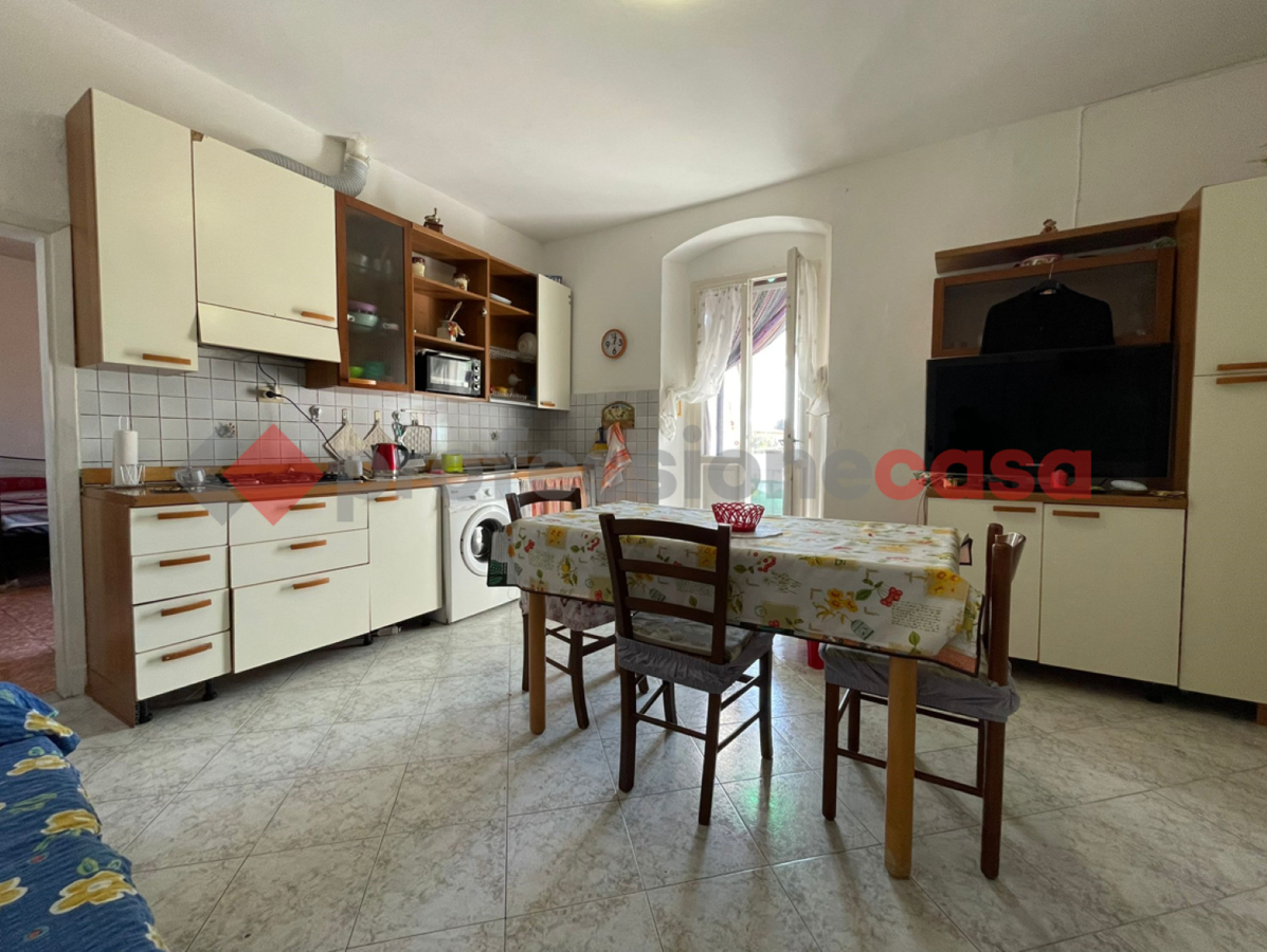 Foto 2 di 19 - Appartamento in vendita a Livorno