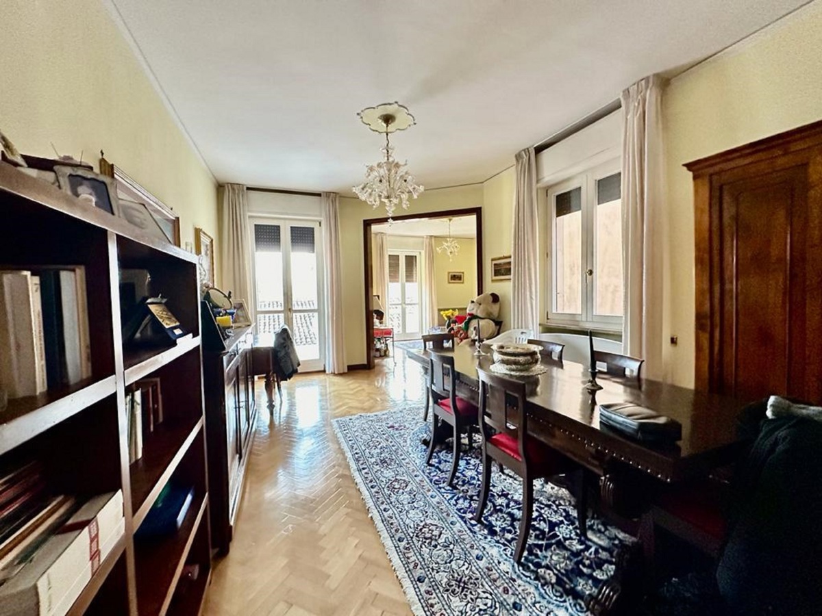 Foto 15 di 43 - Appartamento in vendita a Verona