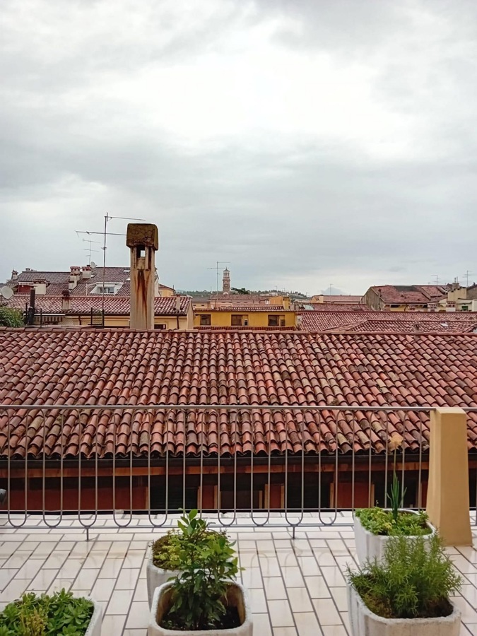 Foto 32 di 43 - Appartamento in vendita a Verona