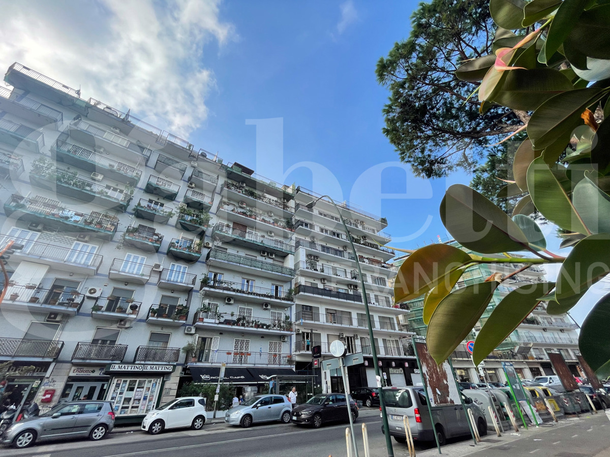 Foto 6 di 22 - Appartamento in vendita a Napoli