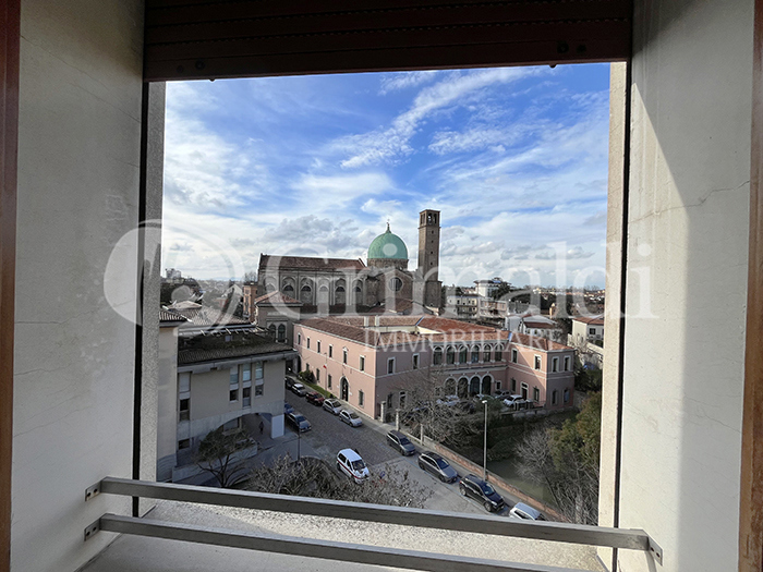 Foto 11 di 20 - Appartamento in vendita a Padova