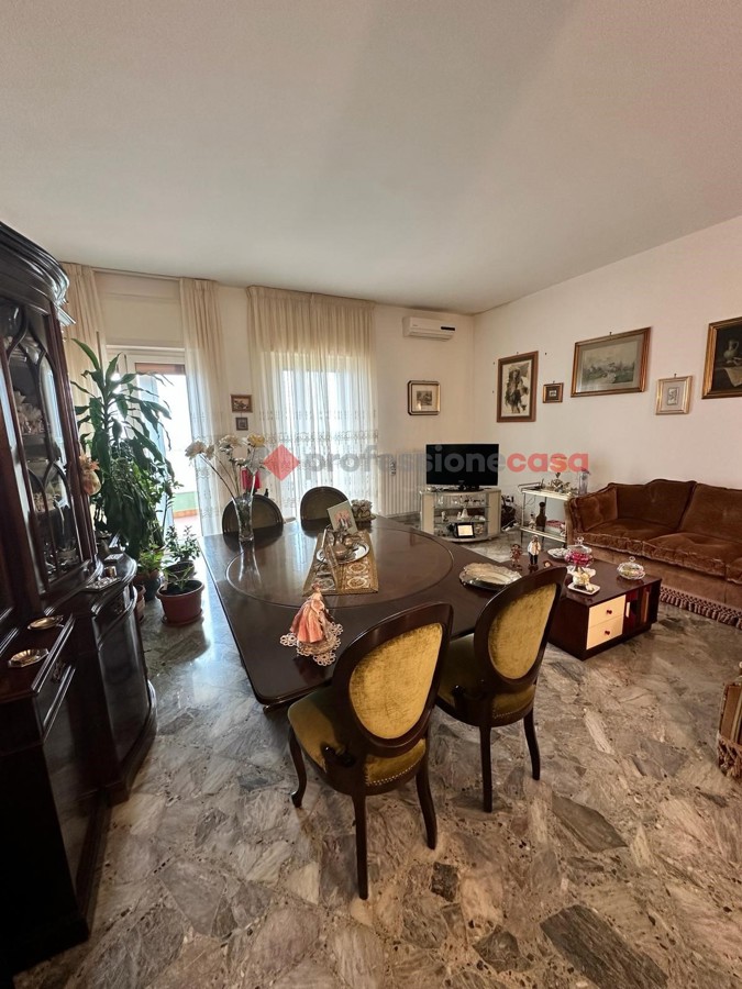 Foto 3 di 24 - Appartamento in vendita a Bari