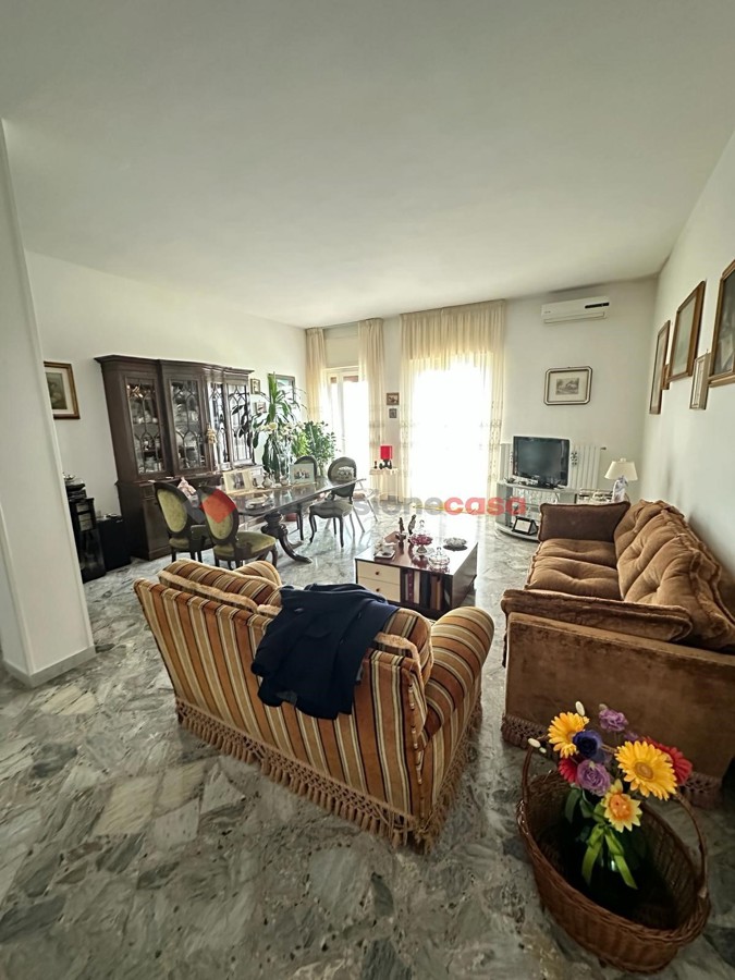 Foto 5 di 24 - Appartamento in vendita a Bari