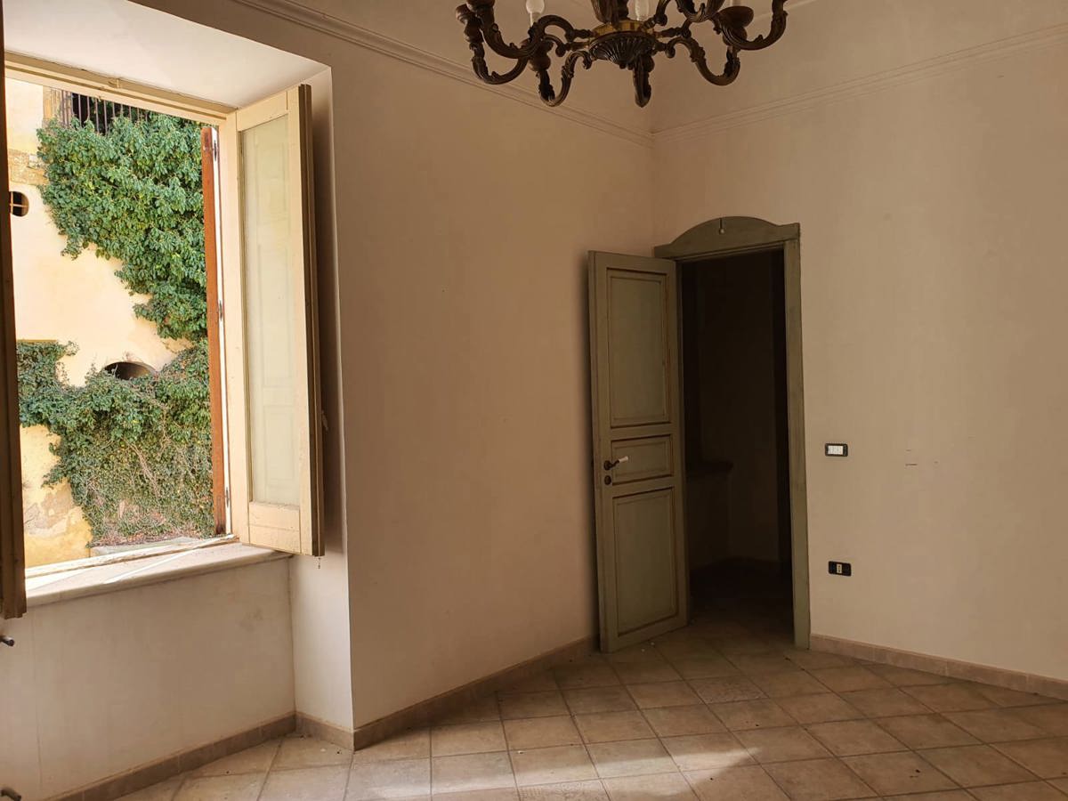 Foto 17 di 49 - Appartamento in vendita a Santa Margherita di Bel