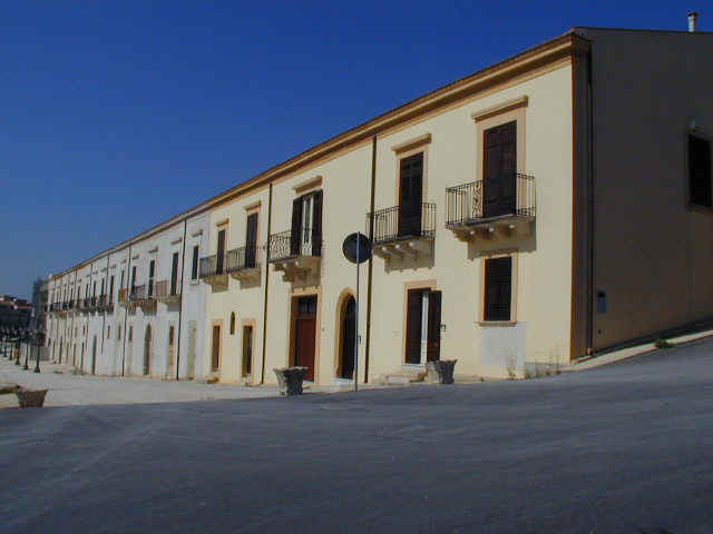 Foto 44 di 49 - Ufficio in vendita a Santa Margherita di Bel