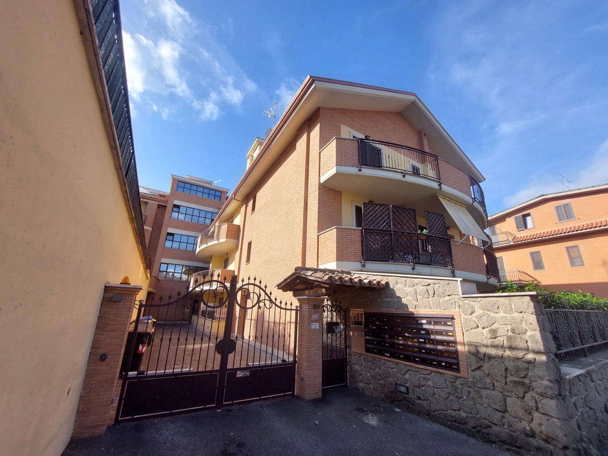 Foto 9 di 13 - Appartamento in vendita a Marino