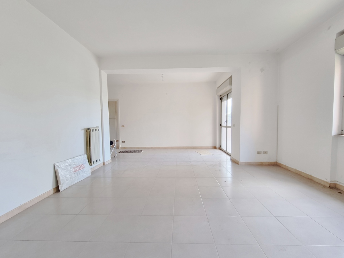Foto 12 di 53 - Appartamento in vendita a Caserta