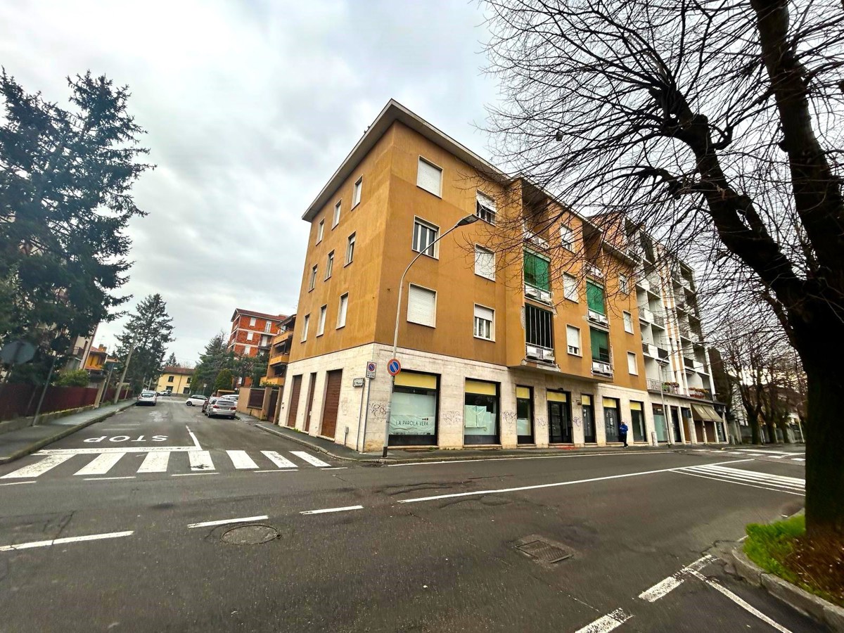 Foto 1 di 16 - Appartamento in vendita a San Vittore Olona