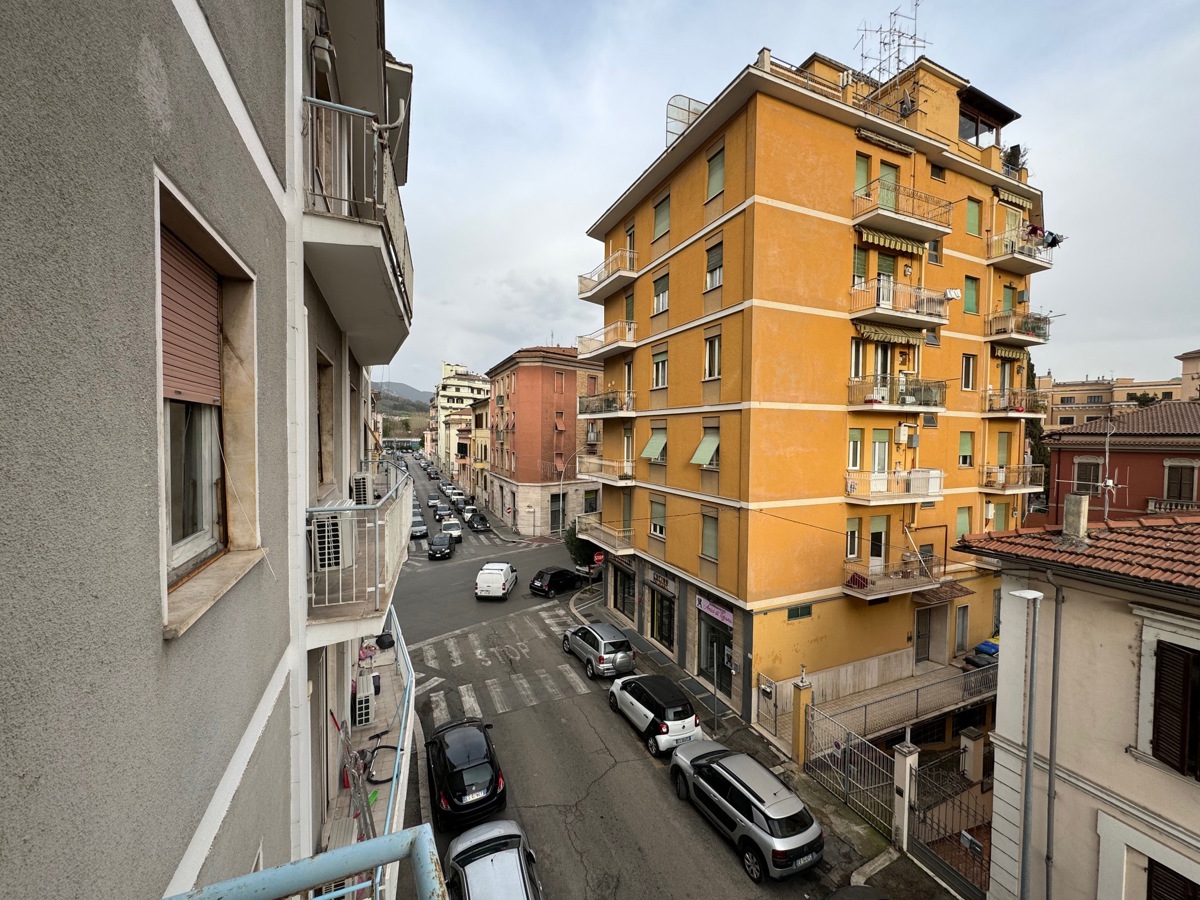 Foto 4 di 24 - Appartamento in vendita a Terni