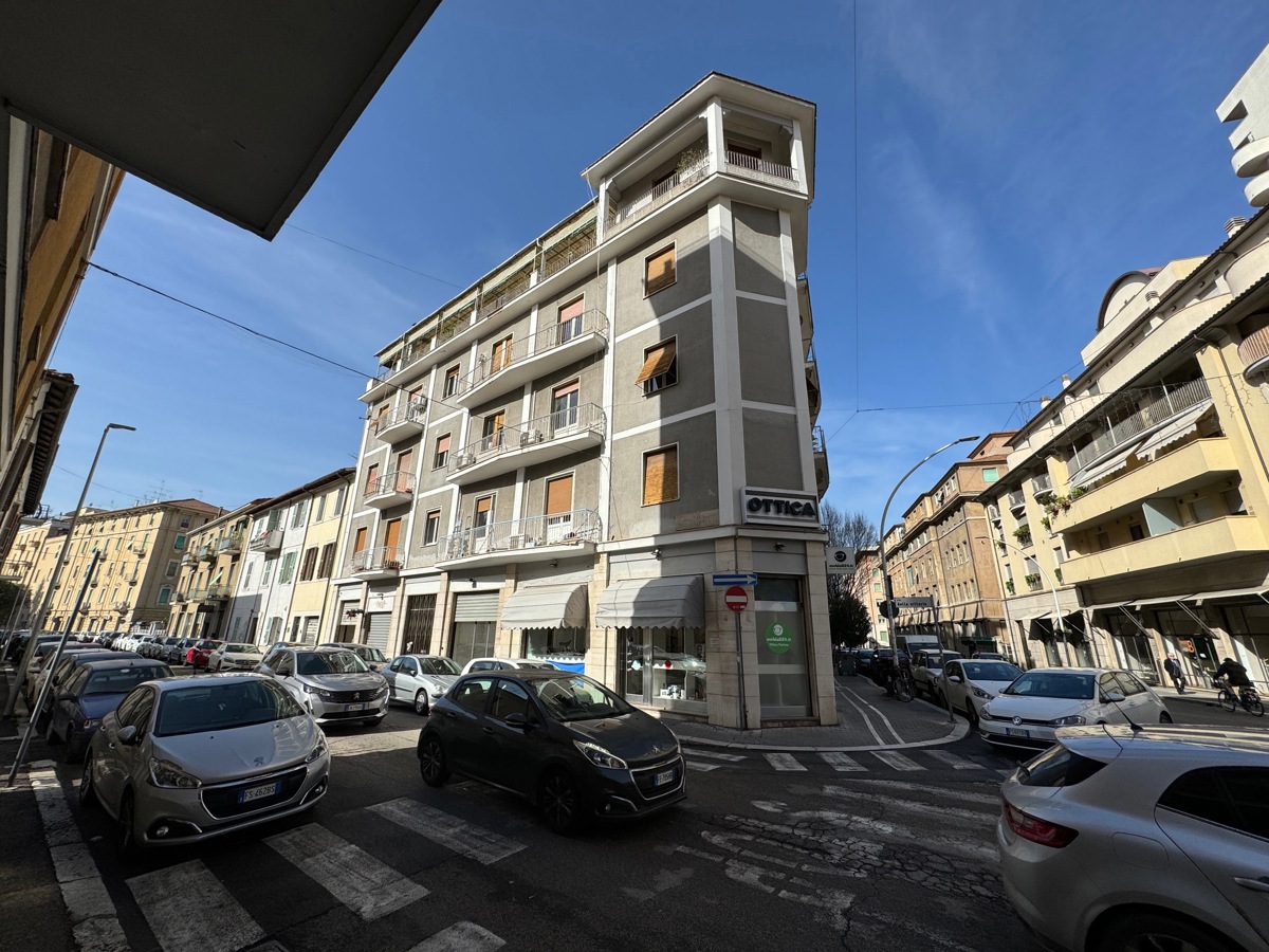 Foto 2 di 24 - Appartamento in vendita a Terni