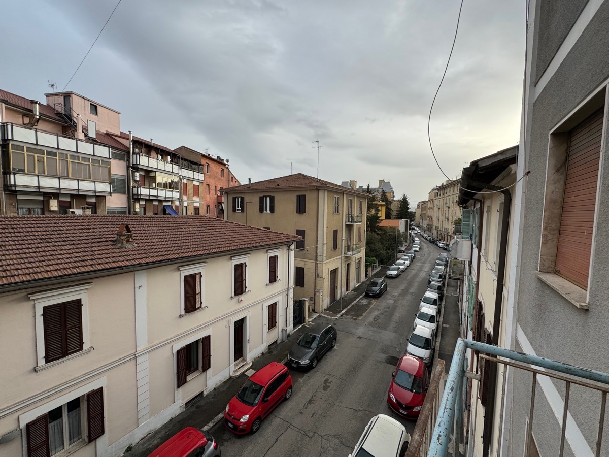 Foto 5 di 24 - Appartamento in vendita a Terni