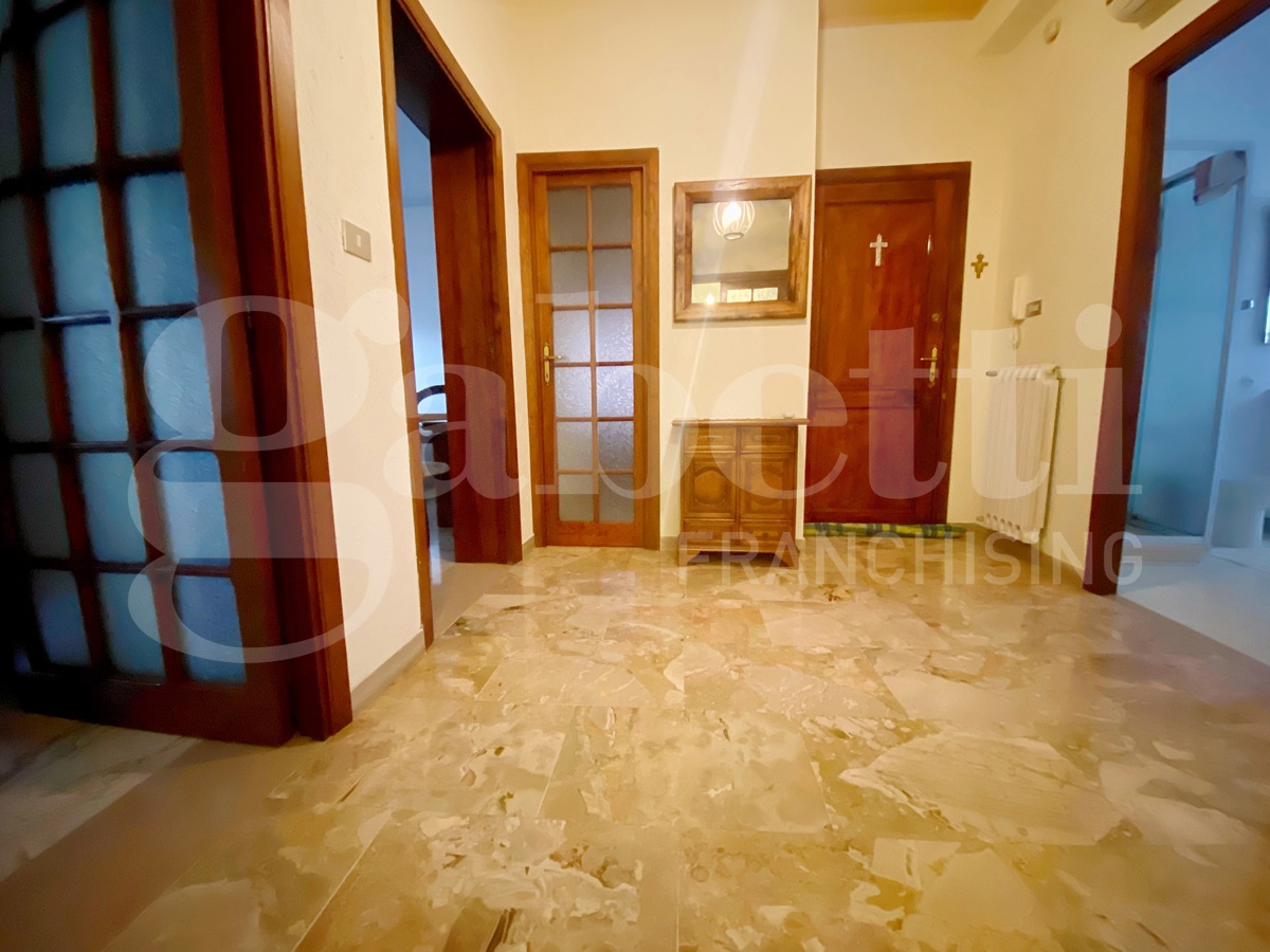 Foto 2 di 15 - Appartamento in vendita a Sassari