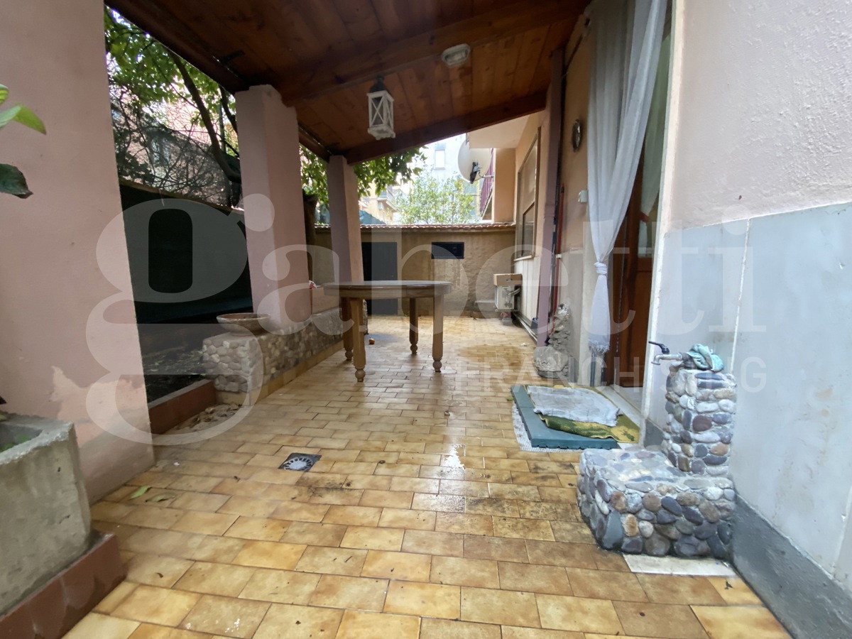 Foto 14 di 15 - Appartamento in vendita a Sassari