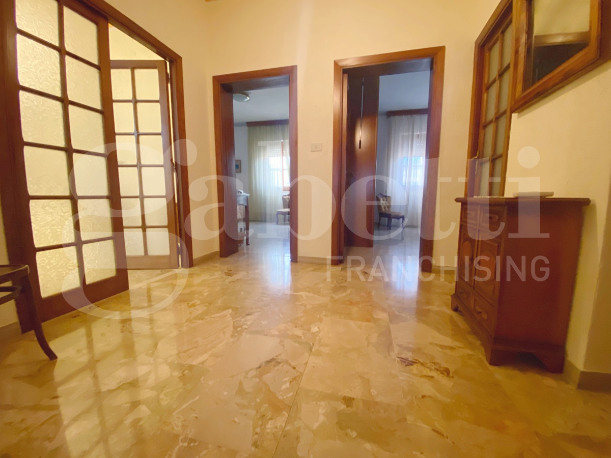 Foto 9 di 15 - Appartamento in vendita a Sassari