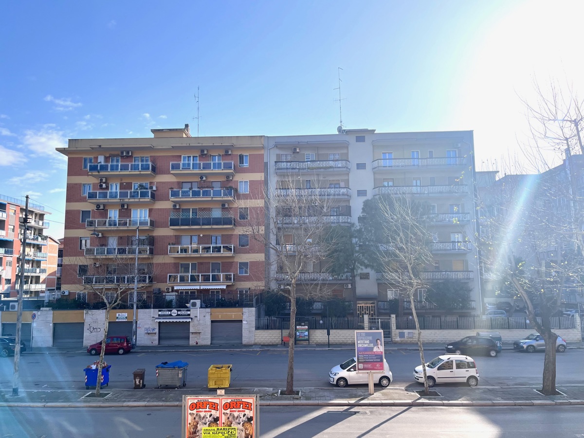 Foto 13 di 13 - Appartamento in vendita a Bari