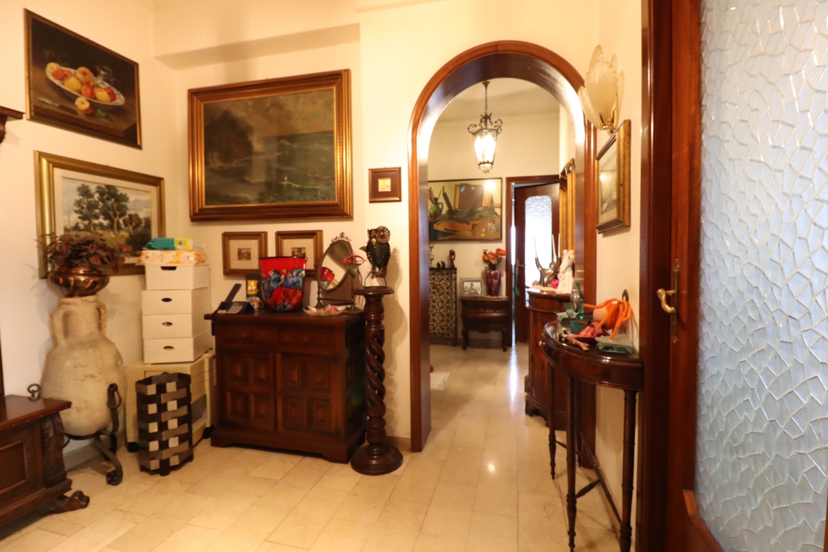 Foto 2 di 6 - Appartamento in vendita a La Spezia