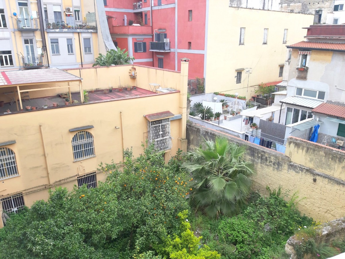 Foto 14 di 23 - Appartamento in vendita a Napoli