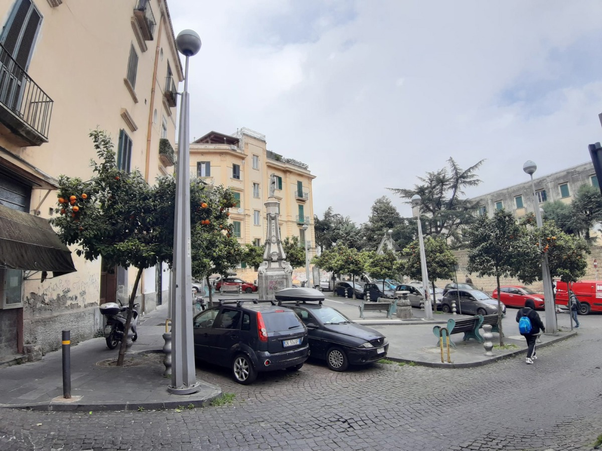 Foto 2 di 23 - Appartamento in vendita a Napoli