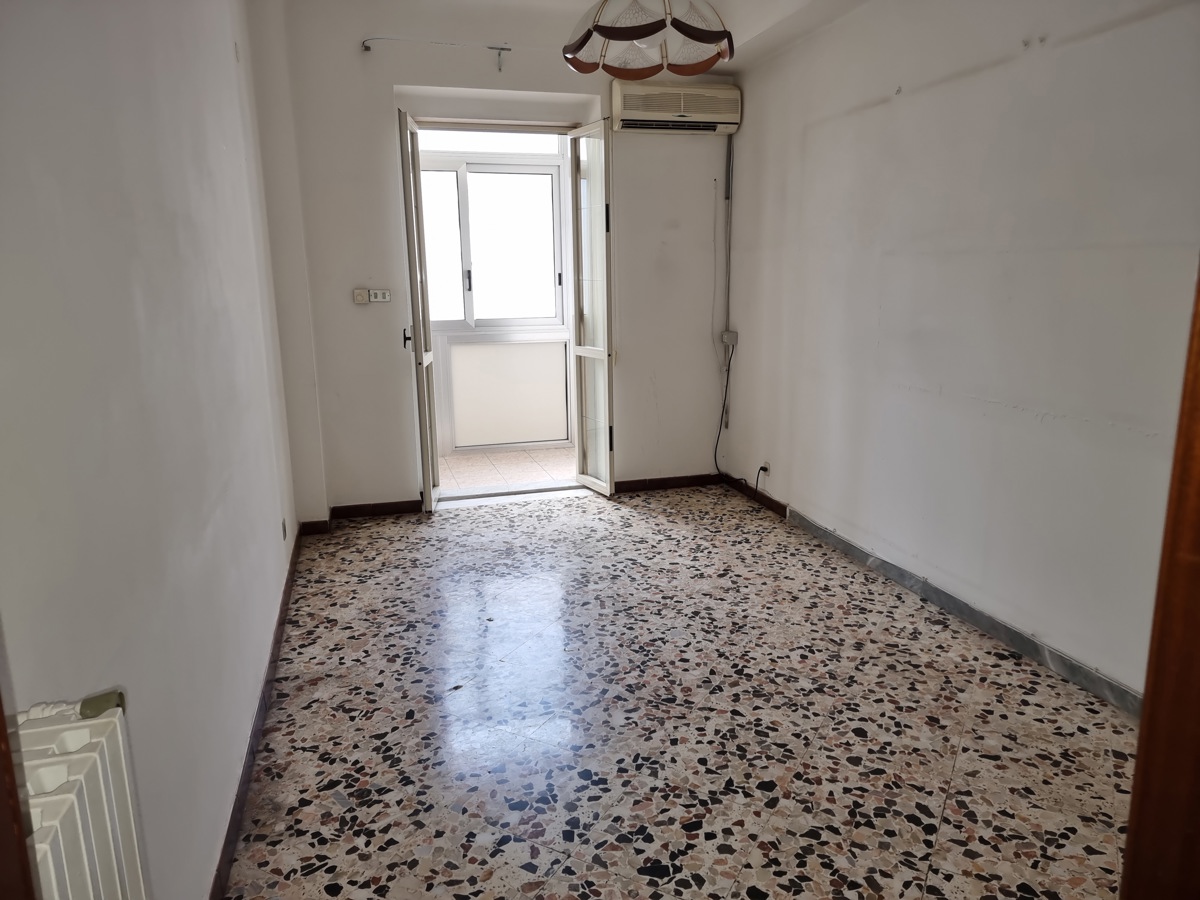 Foto 10 di 14 - Appartamento in vendita a Taranto